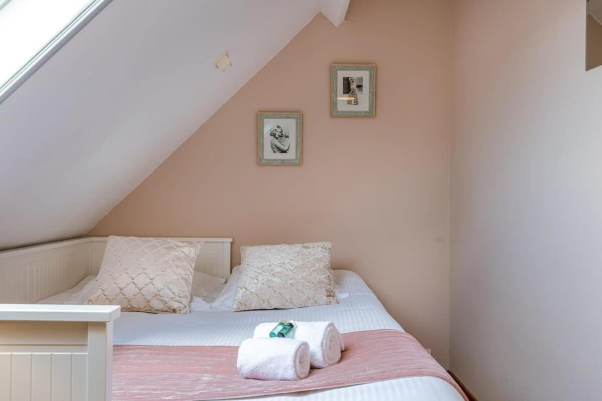 Huswell - Charming Town-House In The Center Of Bruges Villa Exteriör bild