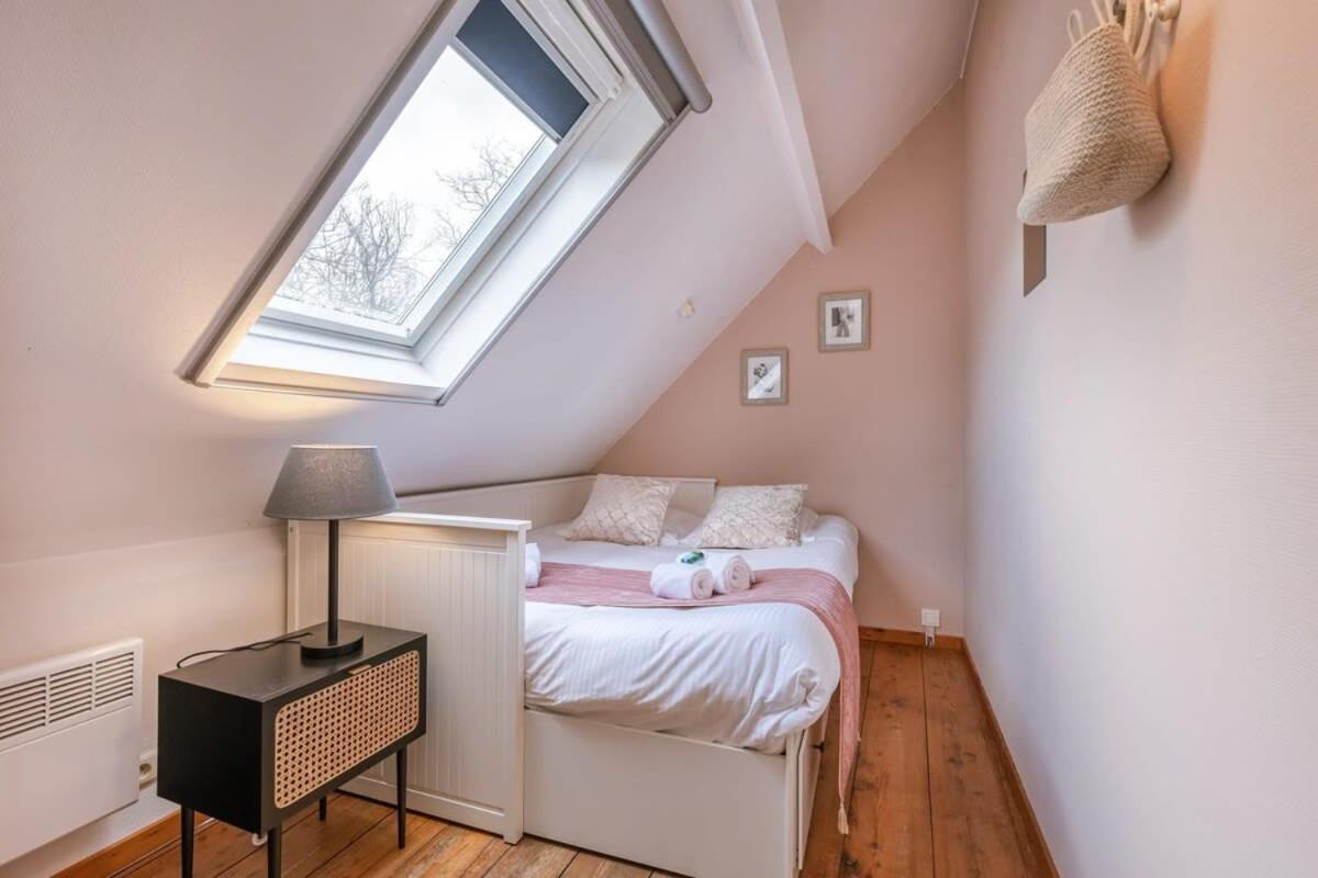 Huswell - Charming Town-House In The Center Of Bruges Villa Exteriör bild