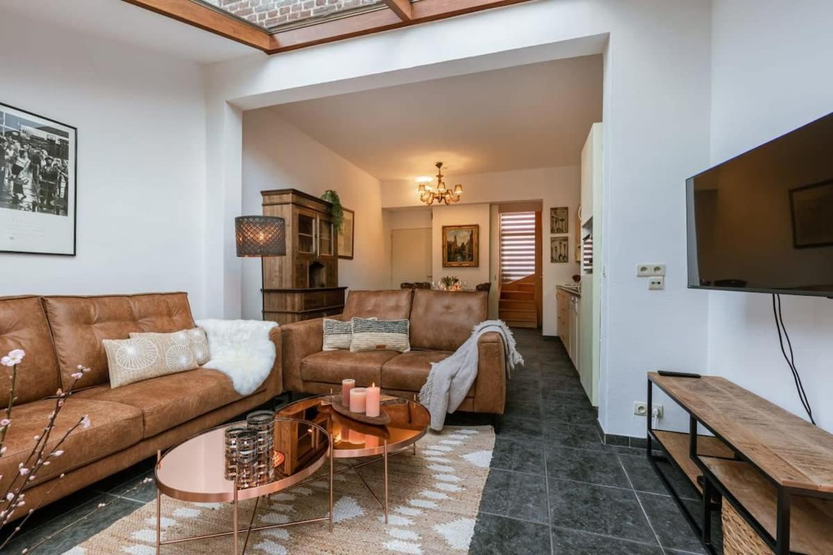Huswell - Charming Town-House In The Center Of Bruges Villa Exteriör bild